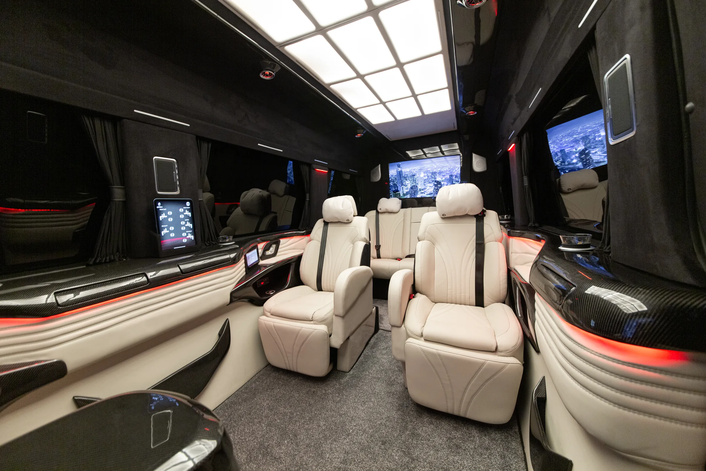 Mercedes Sprinter Carbon Edition