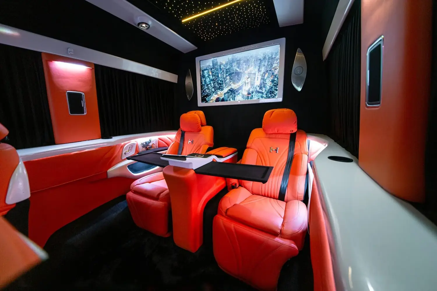 Samsung LED display in the Ertex Herm&egrave;s Sprinter